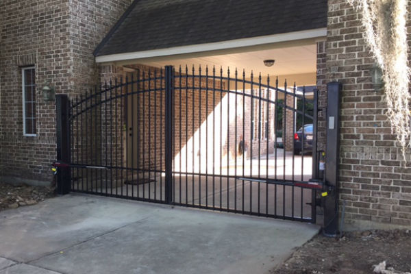 Completed iron driveway gates project